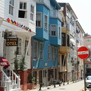 Отель Tilas - In 19th Century Wooden Townhouse,kadikoy, Стамбул
